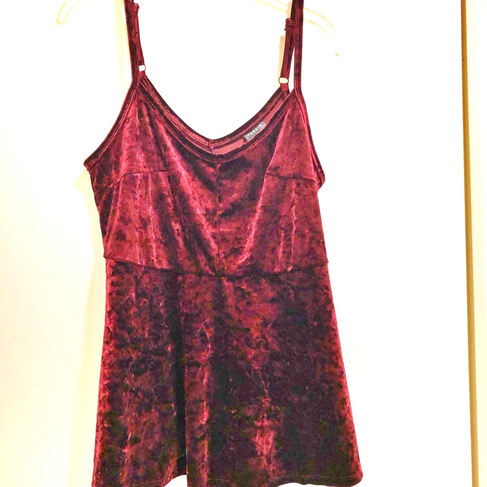 Drk Burgundy crushed velvet Torrid size 1